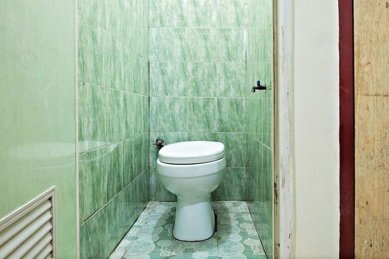 Hostal Spot On 2742 R5 Homestay