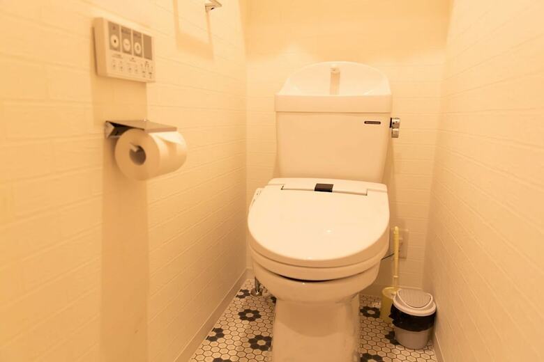 L-style Hanazonocho Apartment A