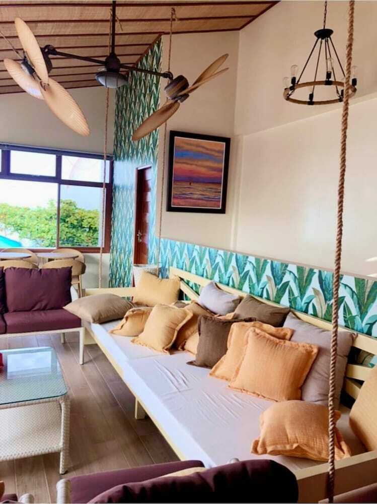 Hotel Balai Ni Jk