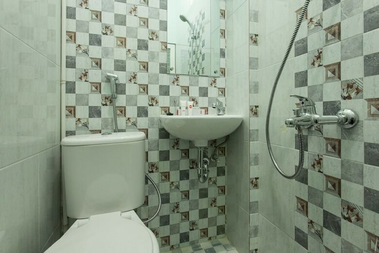 Hotel Oyo 1763 Dinda Residence