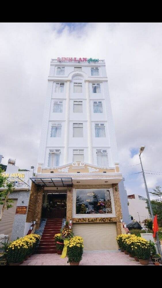 Linh Lan Hotel
