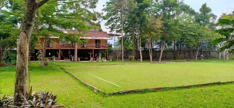 Bed & Breakfast Ronia Mountain Villa Lembang