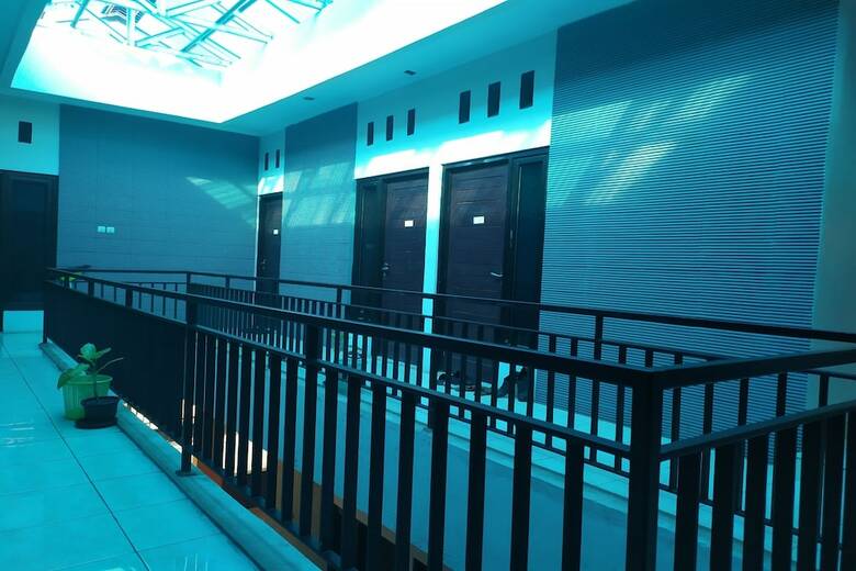 Hotel Yulia Guesthouse