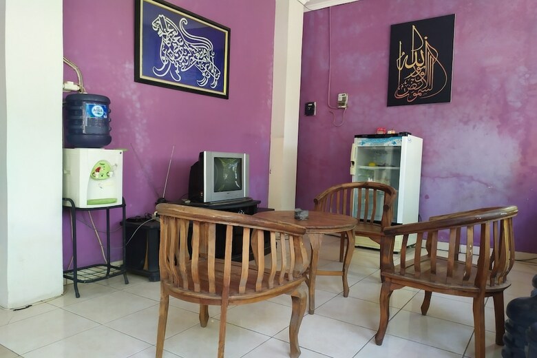 Hotel Yulia Guesthouse