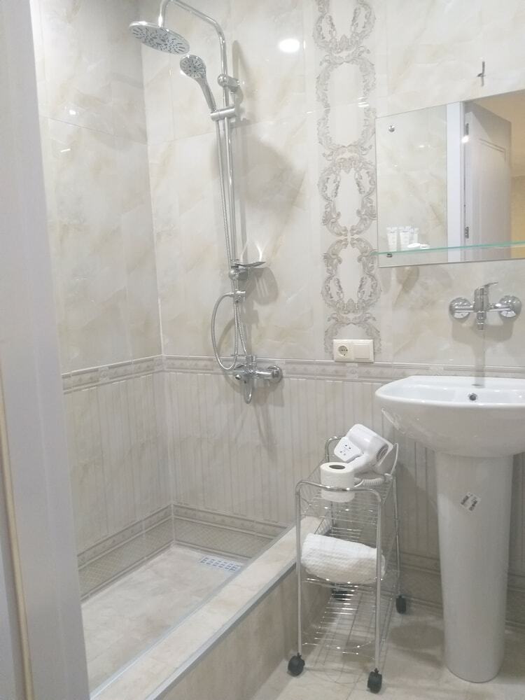 Tbilisi Center Hotel