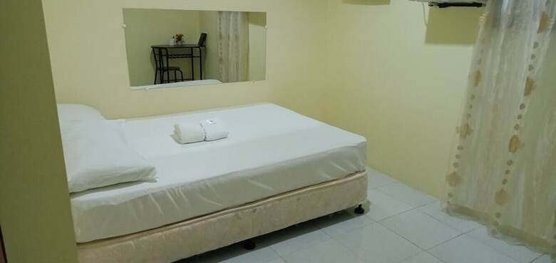 Hotel Lei Kendee Traveler's Inn