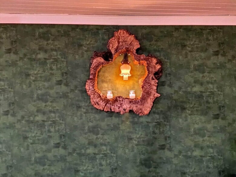 Hotel Lotus Restaurant & Home