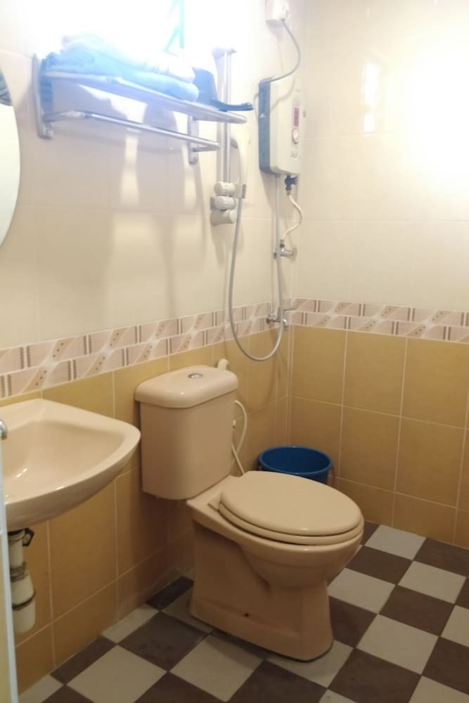 Hotel Oyo 89983 Lumut Villa Inn
