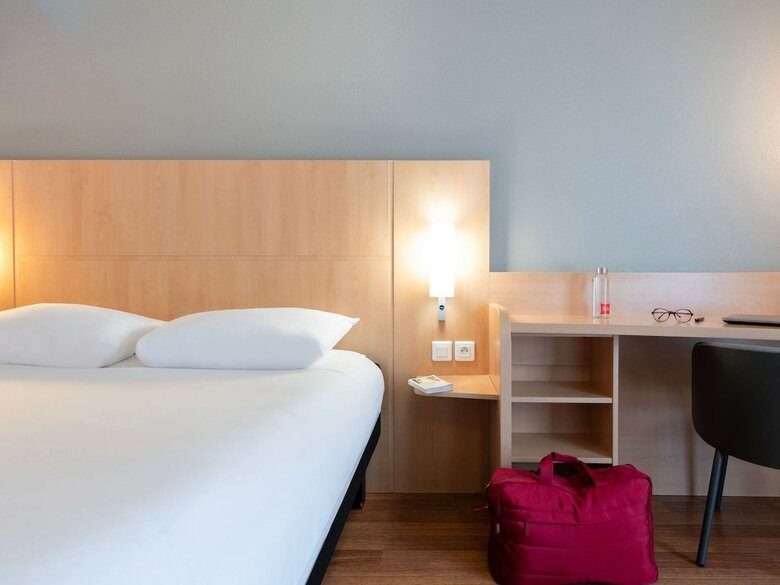 Hotel Ibis Paris Opera La Fayette