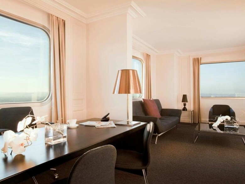 Hotel Novotel Paris Tour Eiffel
