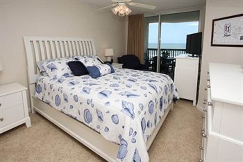 Ashworth By Elliott Beach Rentals