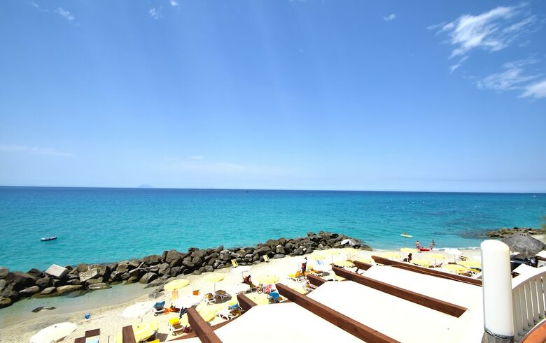 Residencia Resort Hotel Rocca Di Vadaro