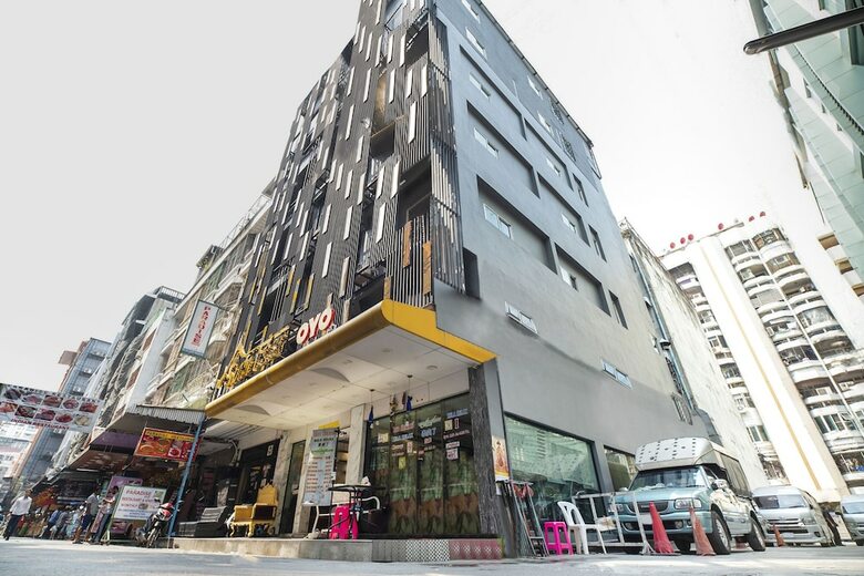 Hotel Oyo 455 Siam Best 2