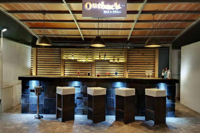 Hotel Leisure Inn West Gurgaon