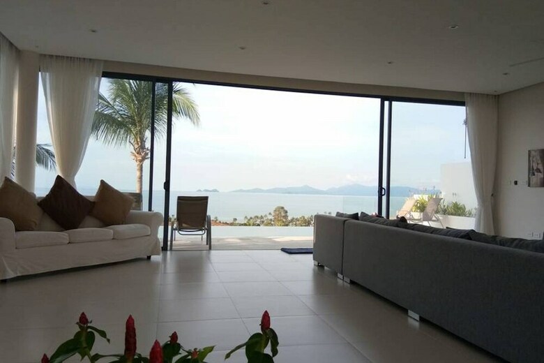 18 Bedroom Luxury Sea View Villas