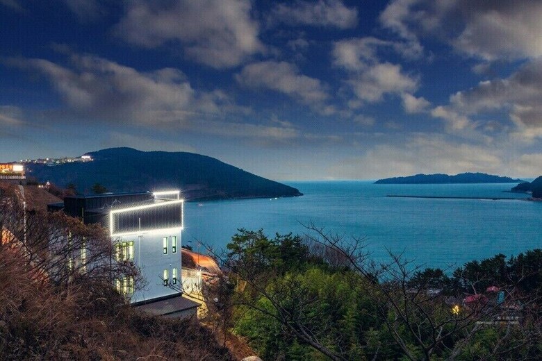 Arco Poolvilla Pension