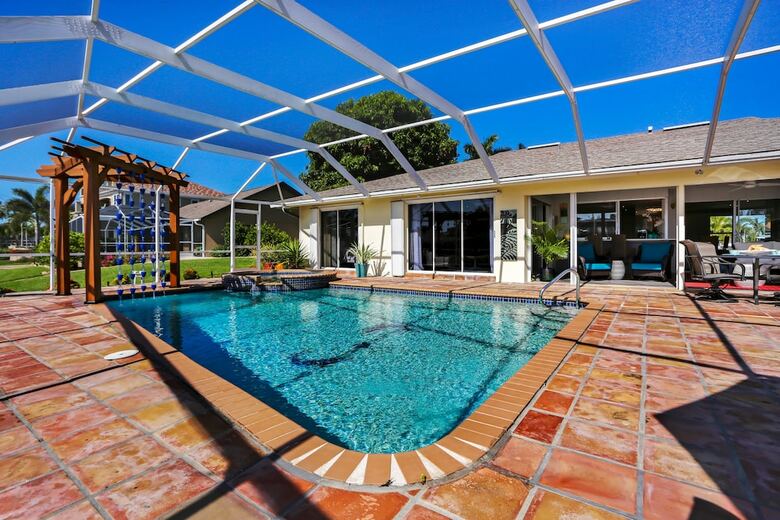 Bimini Breeze - True Waterside Living