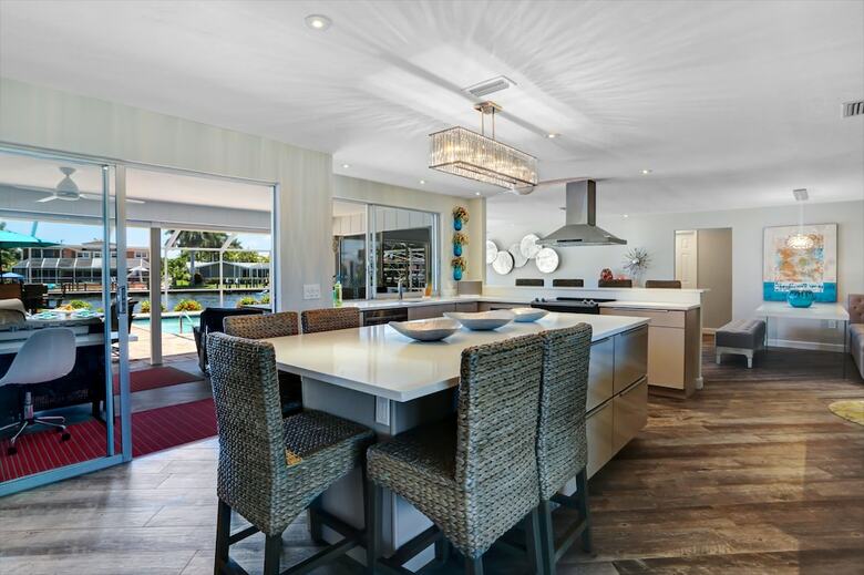 Bimini Breeze - True Waterside Living