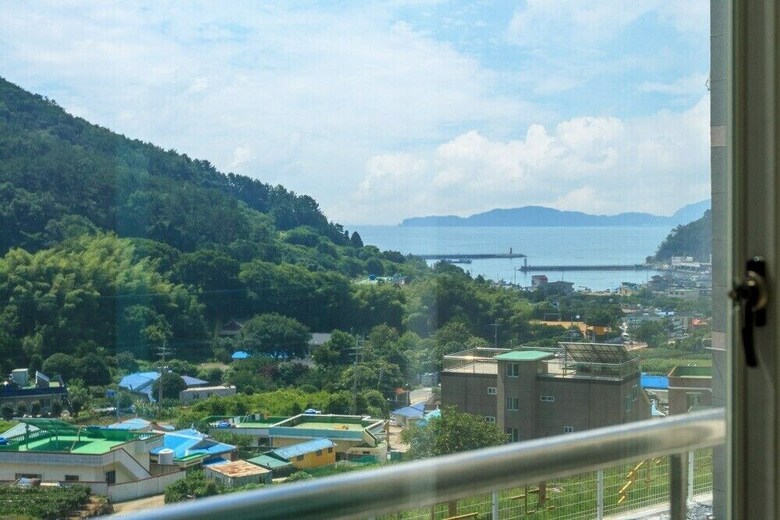 Pension Paradise Geoje (Ocean)