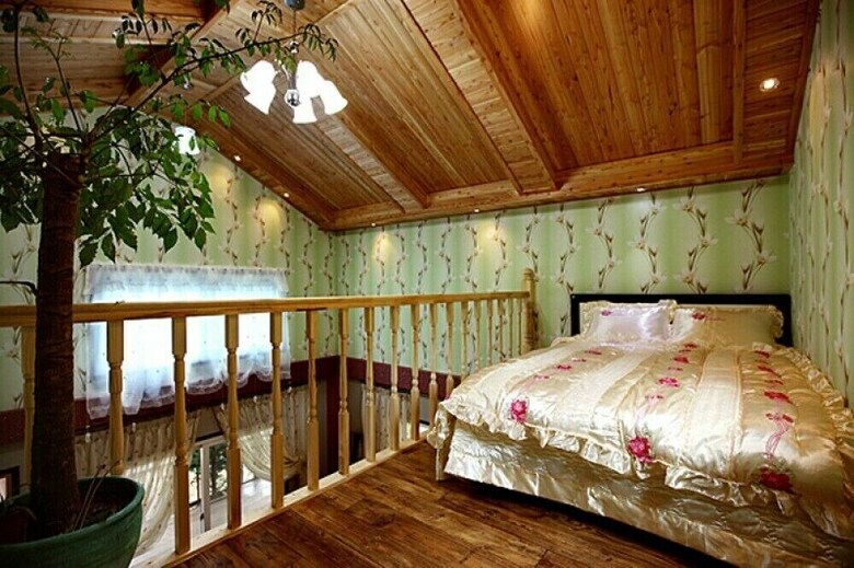 Seasonal Sky Pension