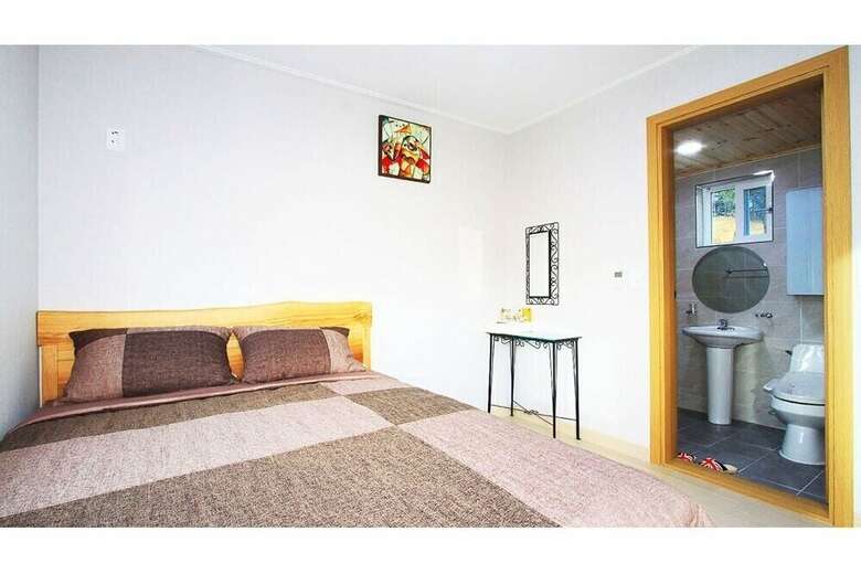 Camino Poolvilla Pension