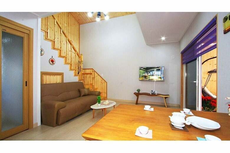 Camino Poolvilla Pension