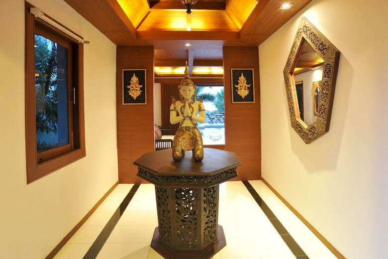 3 Bedroom Sea View Villa Big Buddha