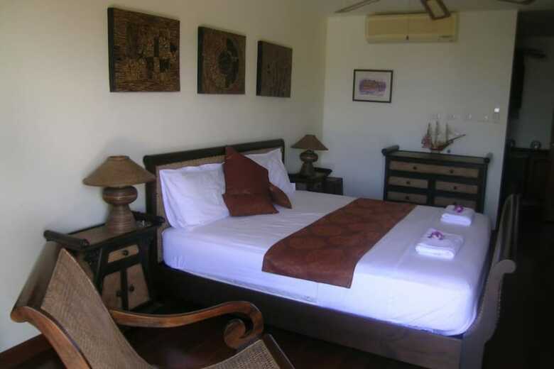 3 Bedroom Sunrise Sea View Villa Mussourie