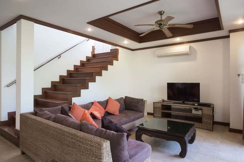 6 Bedroom Twin Villas On Beach Front Resort 25/12