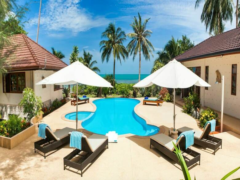 4 Bedroom Beach Front Villa Sea Breeze