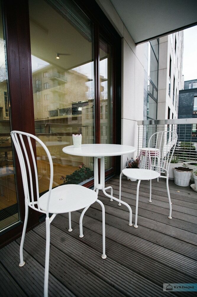 Warsaw Concierge Vistula Apartment