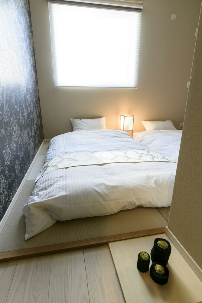 Apartamentos Rivre Housai