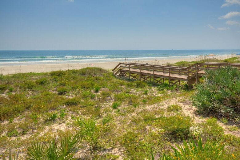 Amazing Oceanfront 2 Bedroom - Sandpiper 5a -