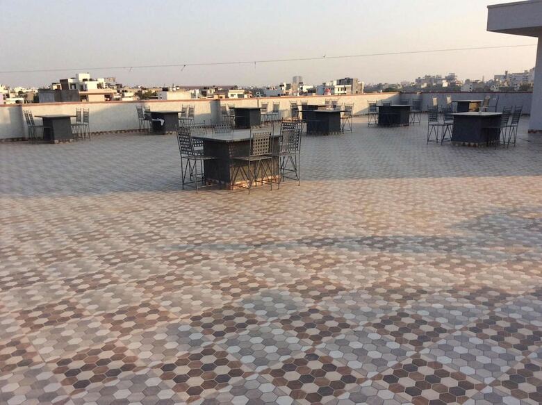 Hotel Shiv Palace