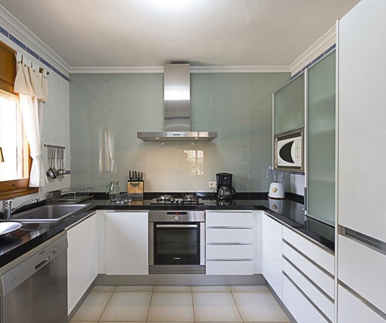 Villa - 3 Bedrooms With Pool - 106419