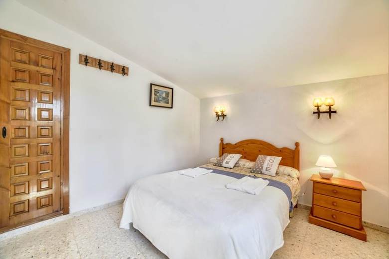 Villa - 3 Bedrooms With Pool And Wifi - 107479