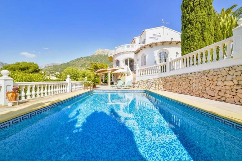 Villa - 3 Bedrooms With Pool And Wifi - 107479
