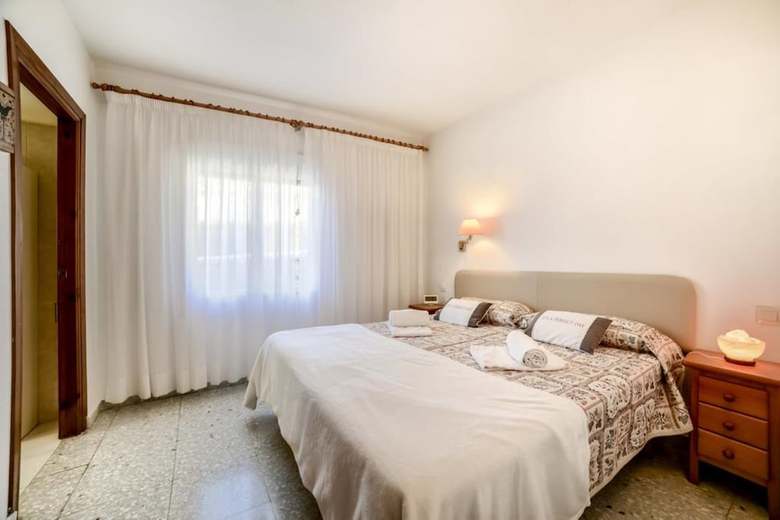 Villa - 3 Bedrooms With Pool And Wifi - 107479