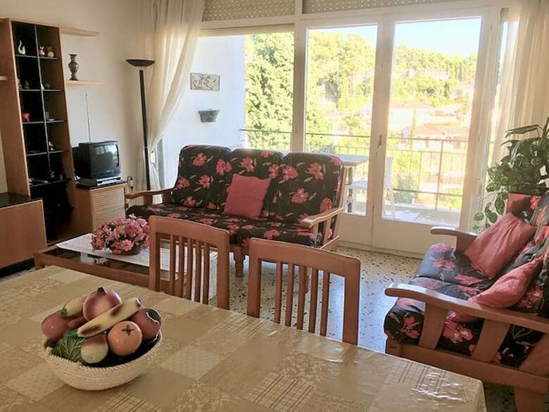 Villa Apartment - 2 Bedrooms With Sea Views - 107793