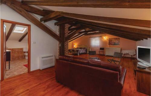 Holiday Home Stancija Negrin Bb Cr