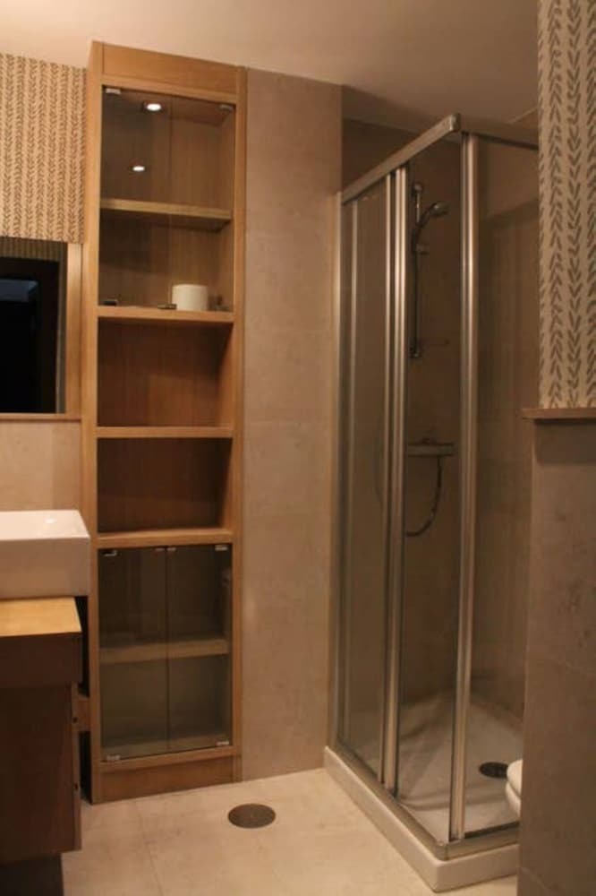 Villa Apartment - 3 Bedrooms With Wifi - 107786