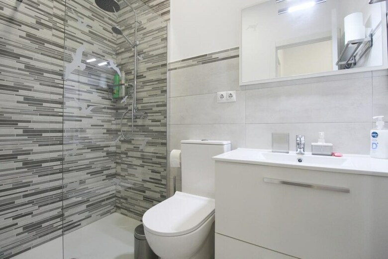 Villa Apartment - 1 Bedroom With Wifi - 107857