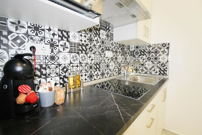Villa Apartment - 1 Bedroom With Wifi - 107857