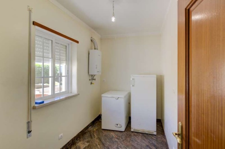 Villa - 6 Bedrooms With Pool And Wifi - 104371