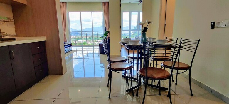 Hotel Suites At The Haven Lakeside By Plush
