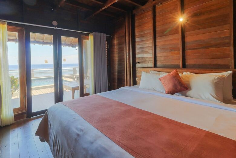 Hotel Waterside Inn Nusa Penida