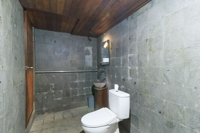 Hotel Waterside Inn Nusa Penida