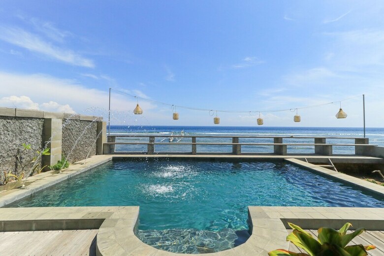 Hotel Waterside Inn Nusa Penida