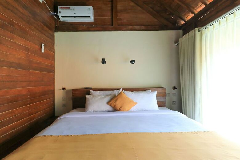 Hotel Waterside Inn Nusa Penida