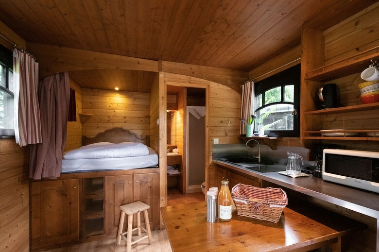 Les Roulottes de La Champagne Campground